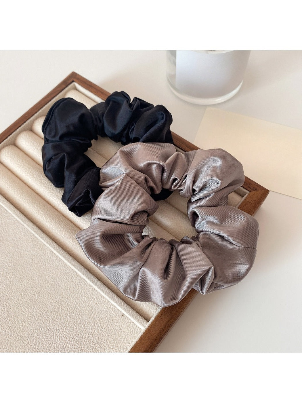 Gifty - Fashionable Satin Scrunchie Hair Tie