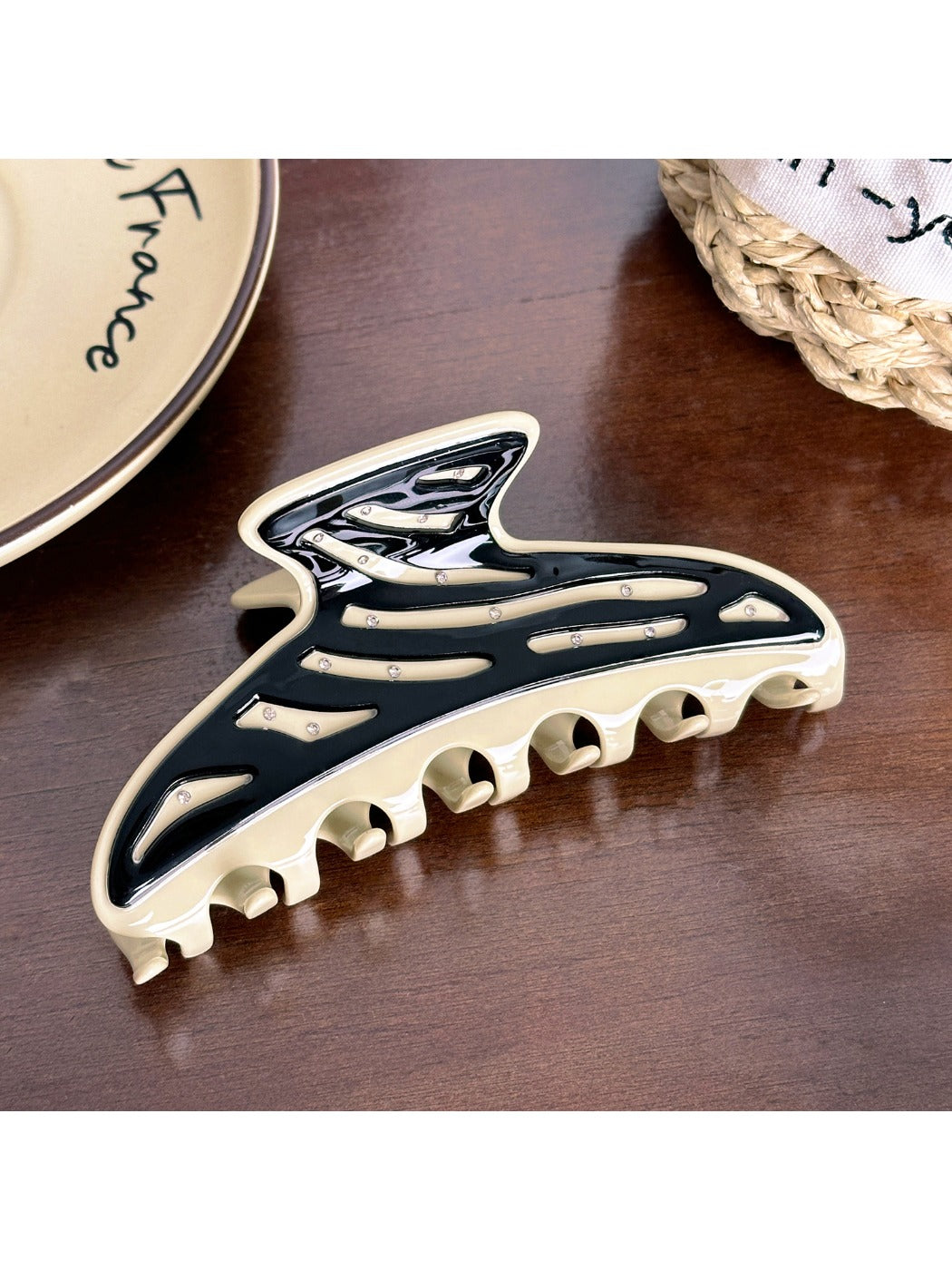 Beau - Contrast Color Acetate Hair Clip