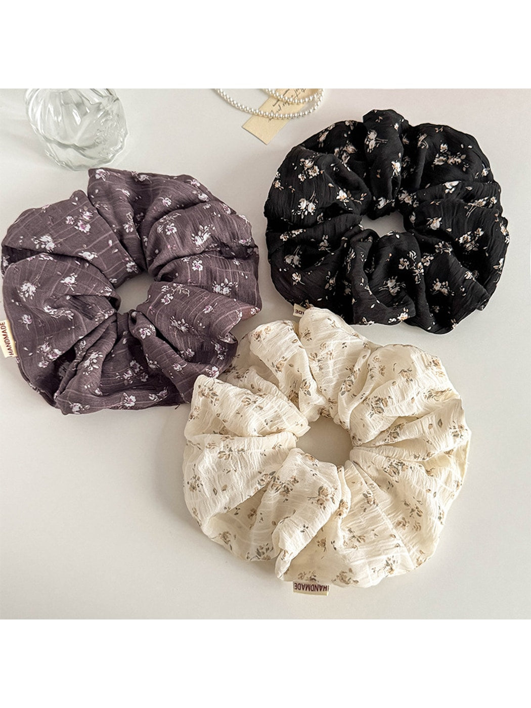 Gifty - Ruffled Polyester Fabric Scrunchie