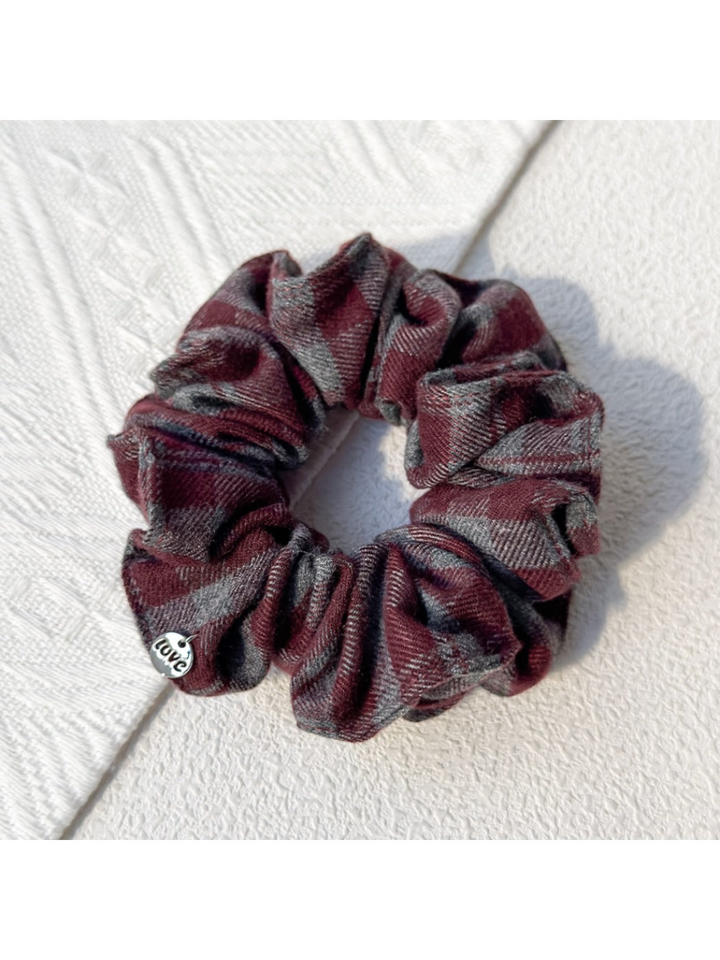 Gifty - College Style Patterned Scrunchie