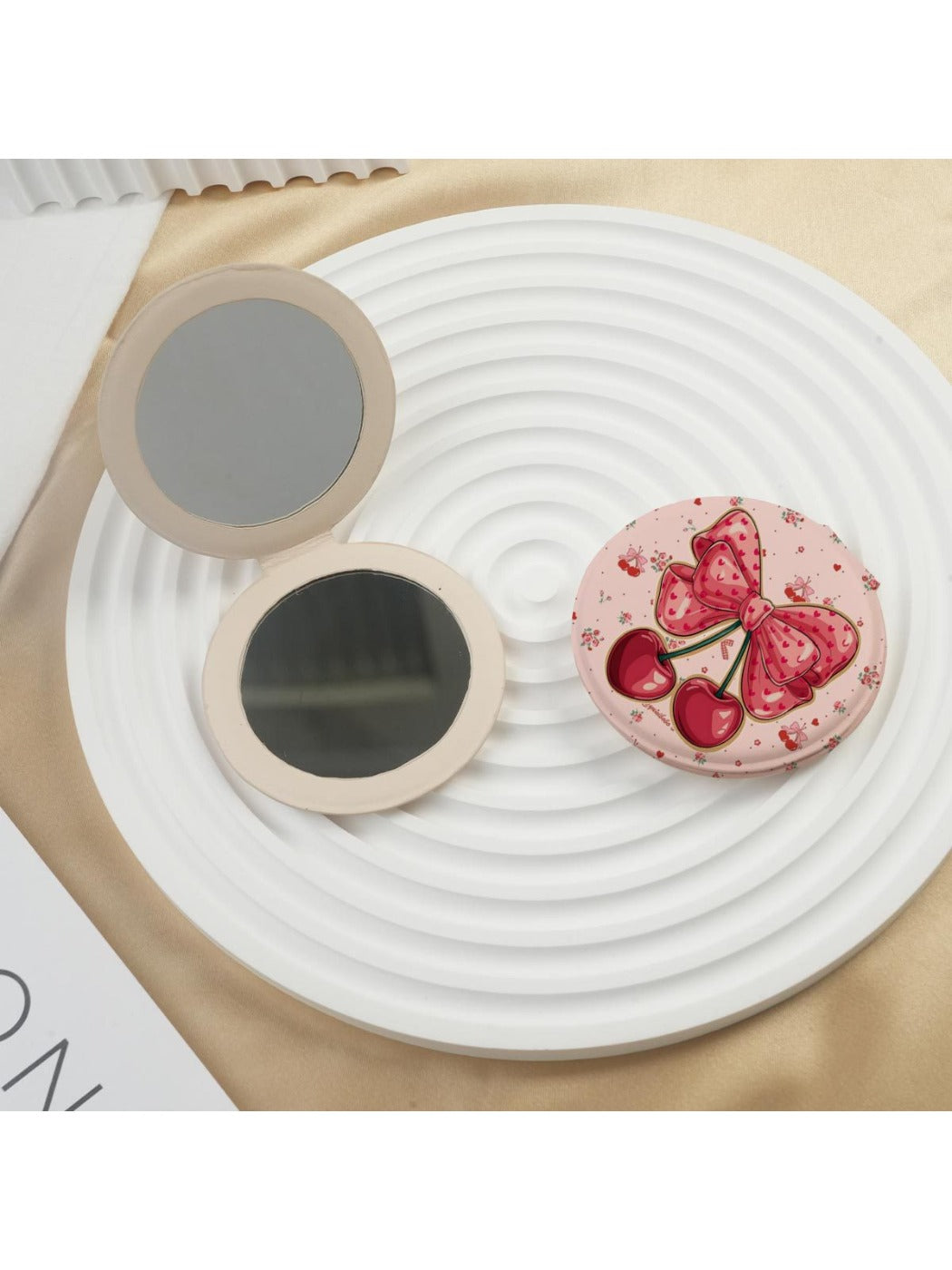 Mirroray - Bow and Cherry Pattern Compact Mirror