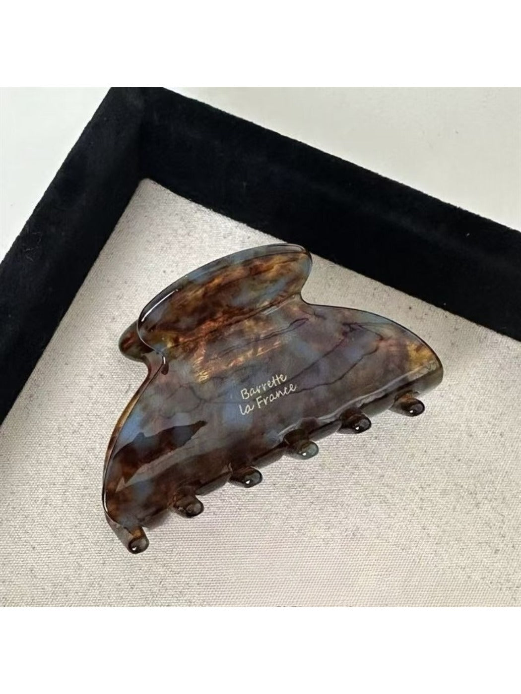 Beau - Beautiful Retro Acetate Hair Clip