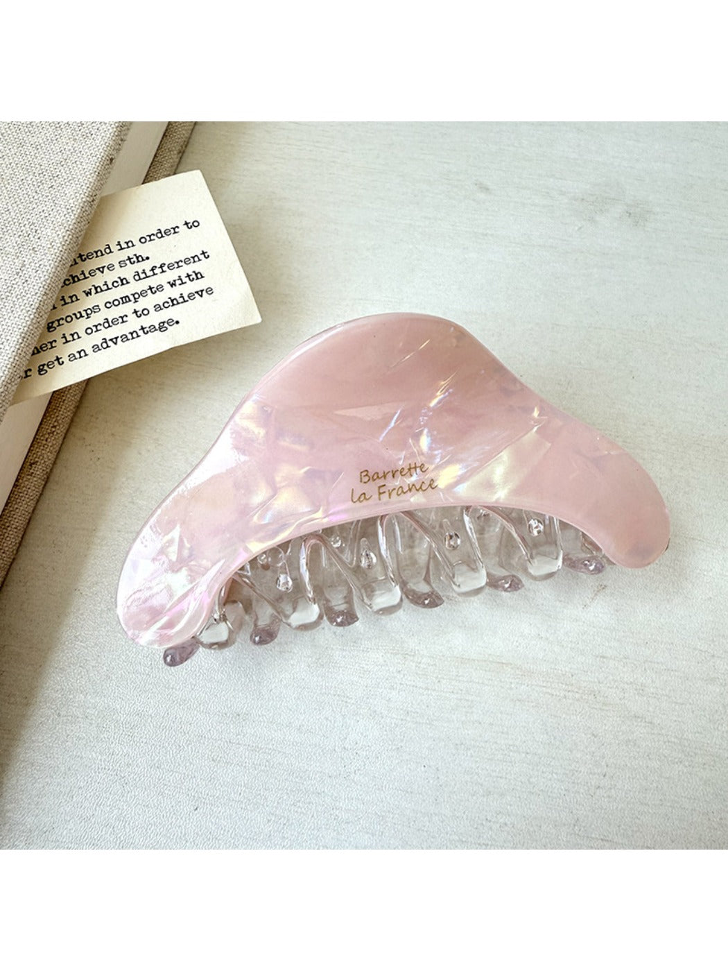 Beau - Chic Semi Circular Hair Claw Clip