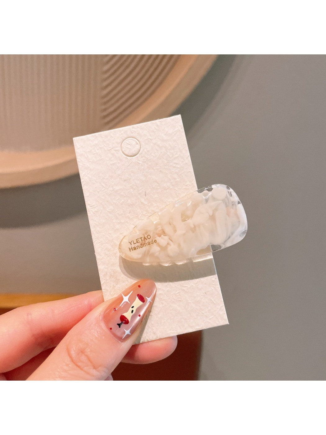 Beau - Oval Acetate Fiber Barrette Style Hair Clip