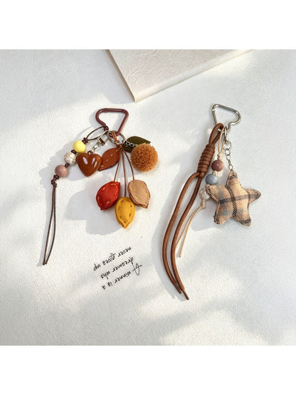 Keypus - Retro Flower and Star Bag Charm Keychain