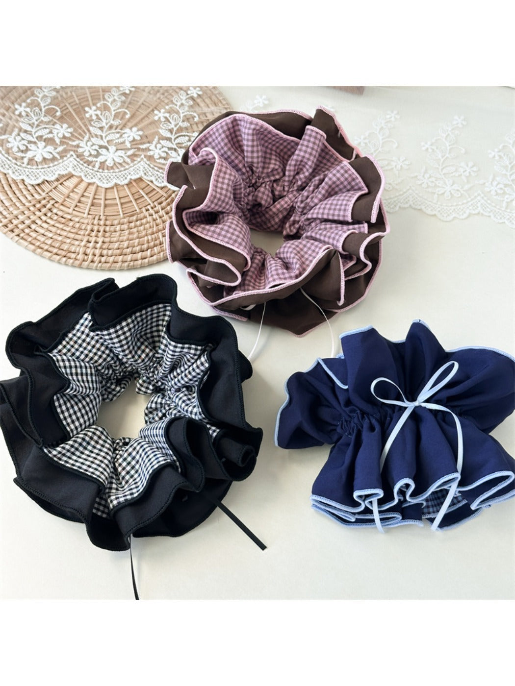 Gifty - Elegant Bow Hair Scrunchie