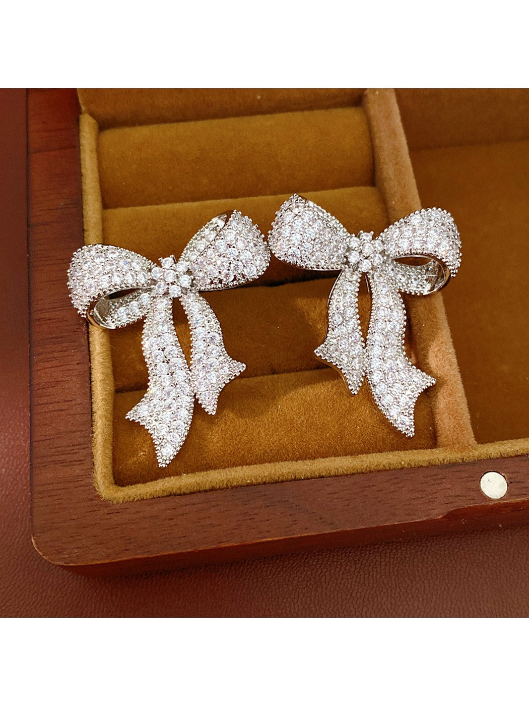 Earedge - Synthetic Zircon Bow Stud Earrings Pair