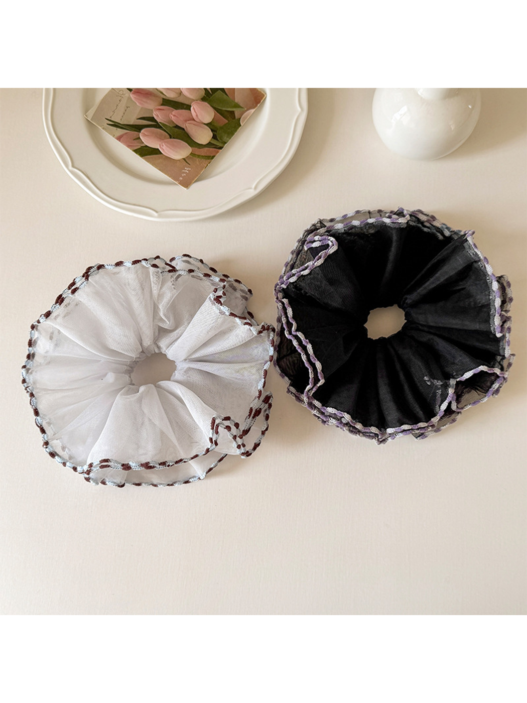 Gifty - Layered Mesh Contrast Trim Hair Scrunchie