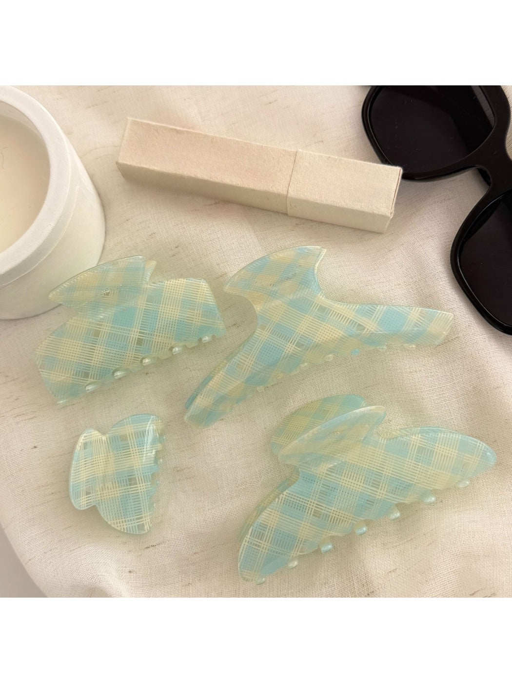 Beau - Classy Plaid Hair Claw Clip