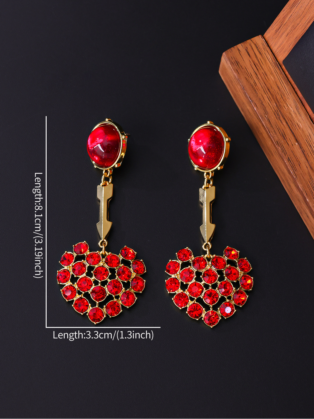 Earedge - Vintage Heart Drop Stud Earrings