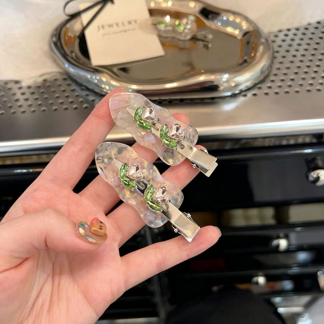 Beau - Tulip Rhinestone Textured Side Barrette