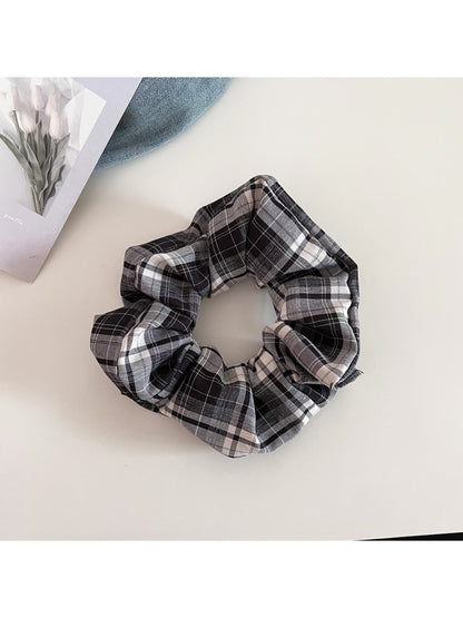 Gifty - Retro Plaid Fashion Scrunchie