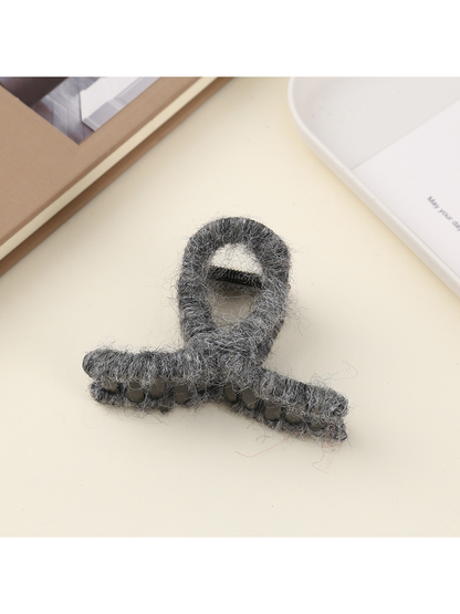 Beau - Solid Color Looped Top Hair Claw Clip