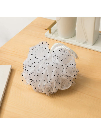 Papo - Monochrome Dotted Bath Pouf