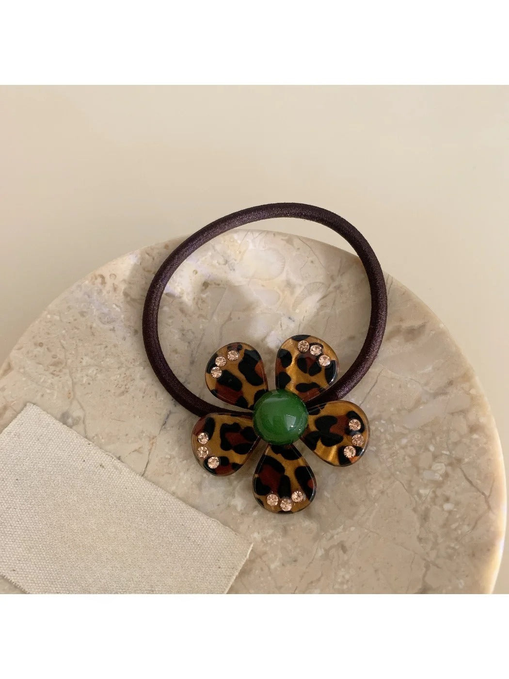 Gifty - Leopard Floral Hair Tie