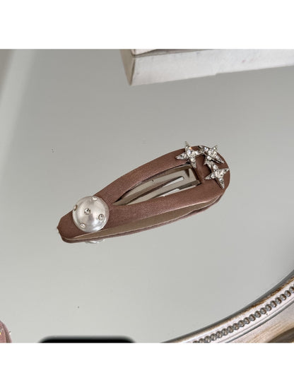 Beau - Sweet Style Star Embellished Snap Hair Clip