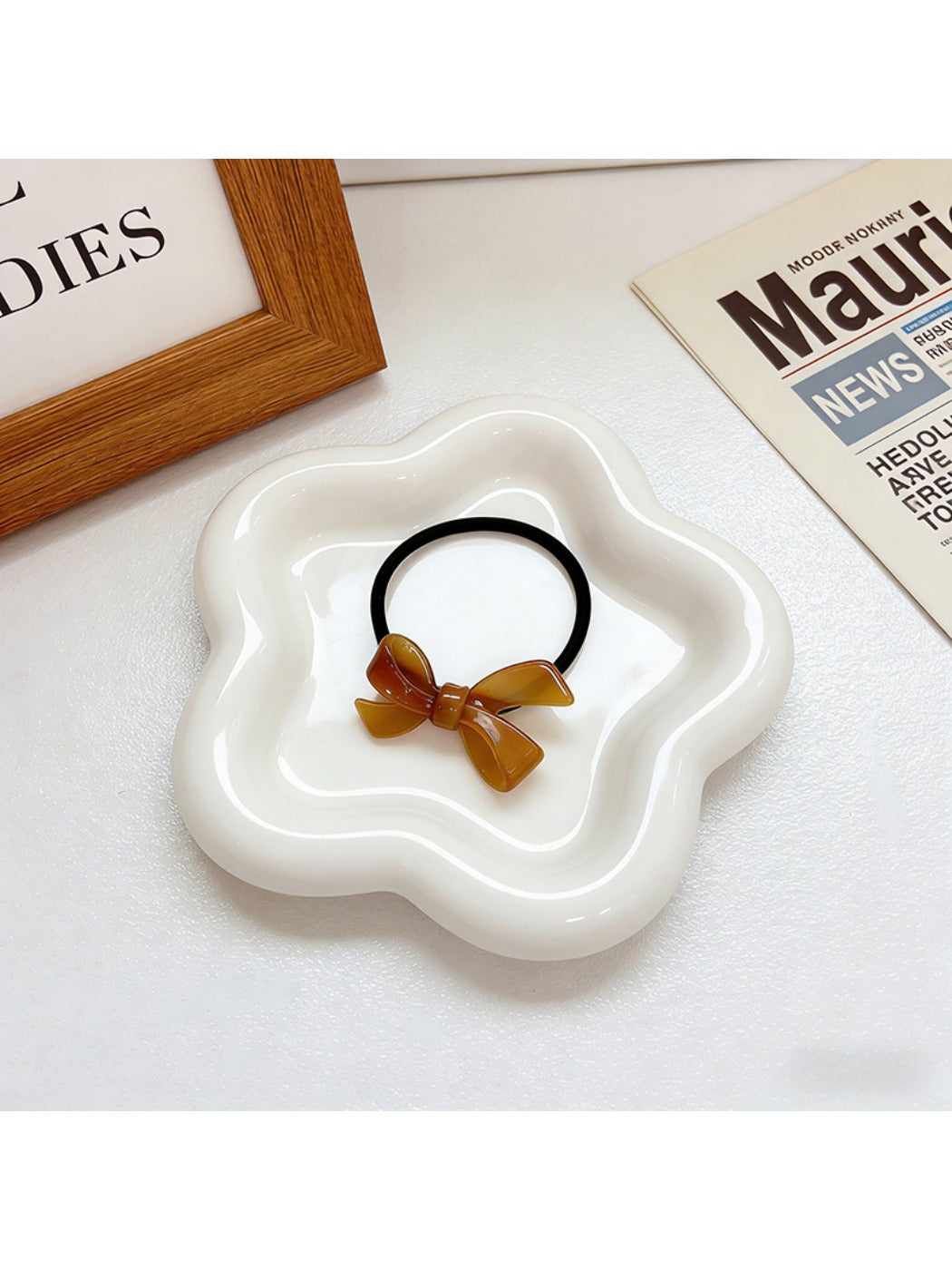 Gifty - Colorful Bow-Shaped Hair Tie