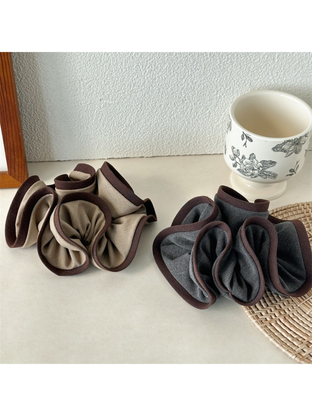Gifty - Textured Two Tone Hair Ties