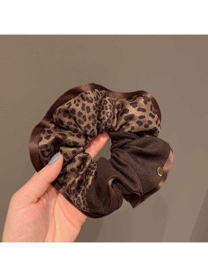 Gifty - Fashionable Leopard Hair Scrunchie