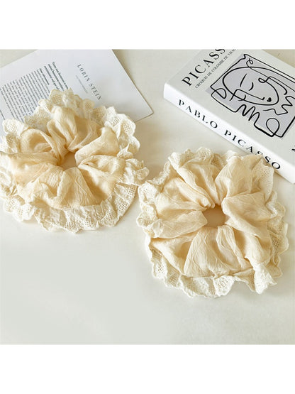 Gifty - Cream Apricot Lace Hair Tie