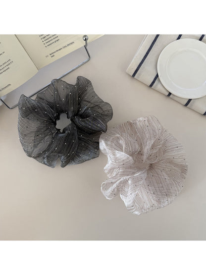 Gifty - Chic Striped Ruched Scrunchie