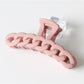 Beau - Solid Color Chain Link Hair Claw Clip