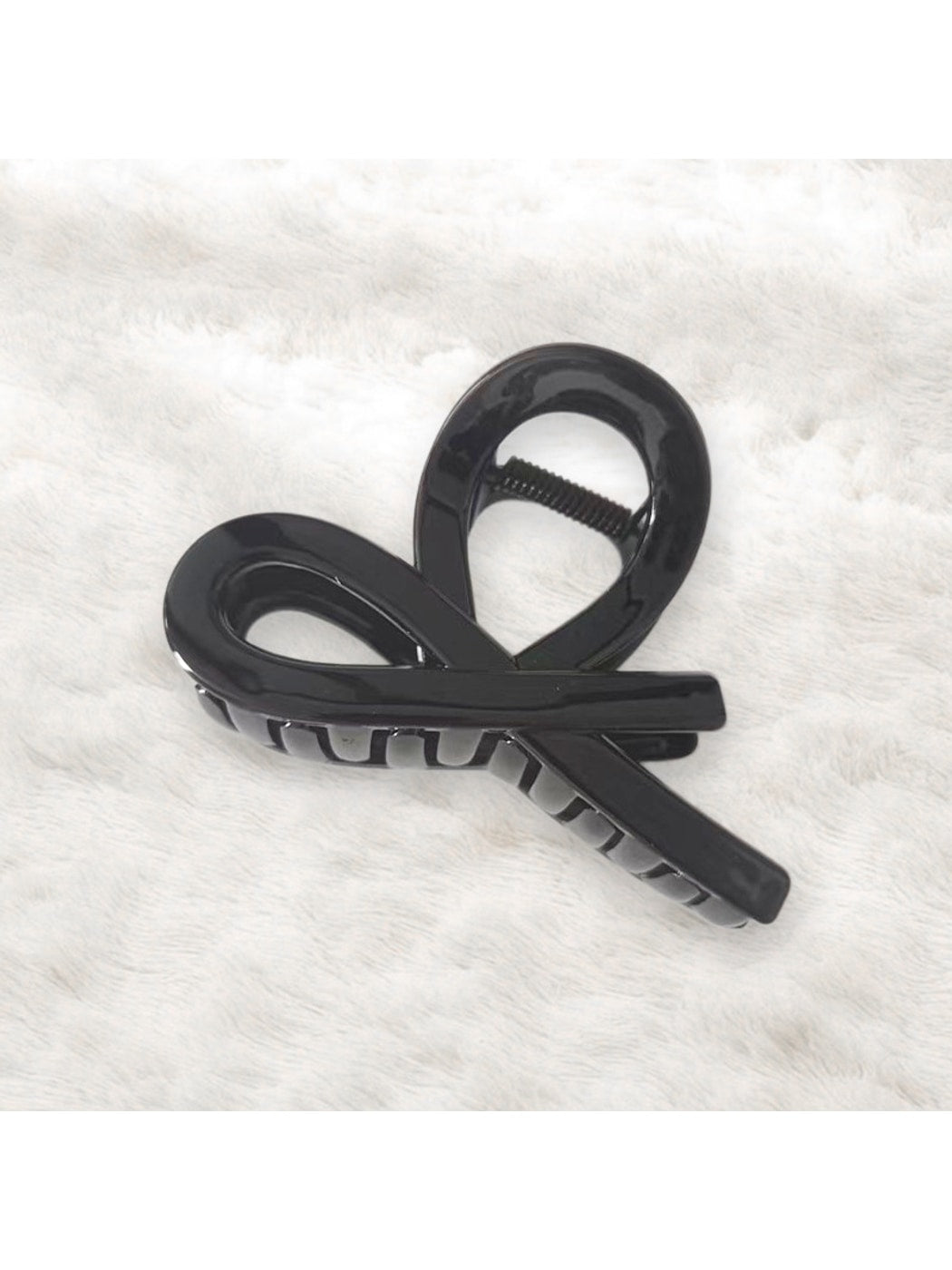 Beau - Simple Square Twist Design Plastic Claw Clip