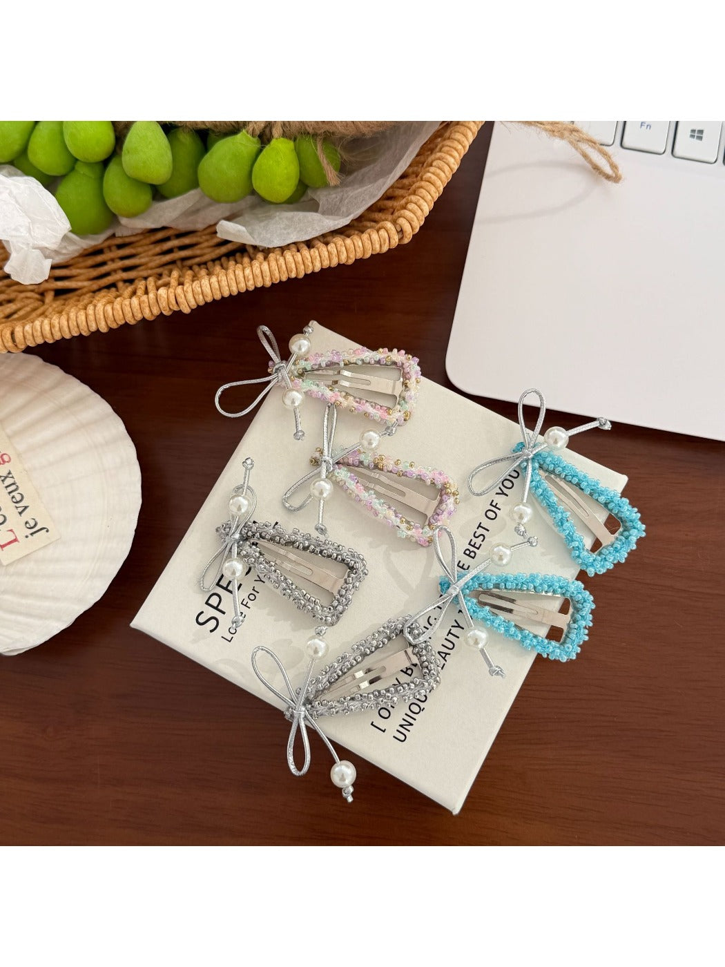 Beau - Sweet Style Triangle Butterfly Hair Clip