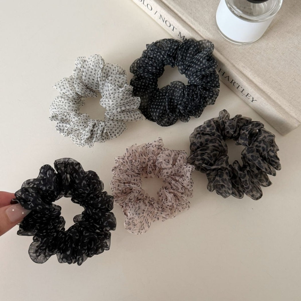 Gifty - Leopard Print Ruffled Polyester Scrunchie