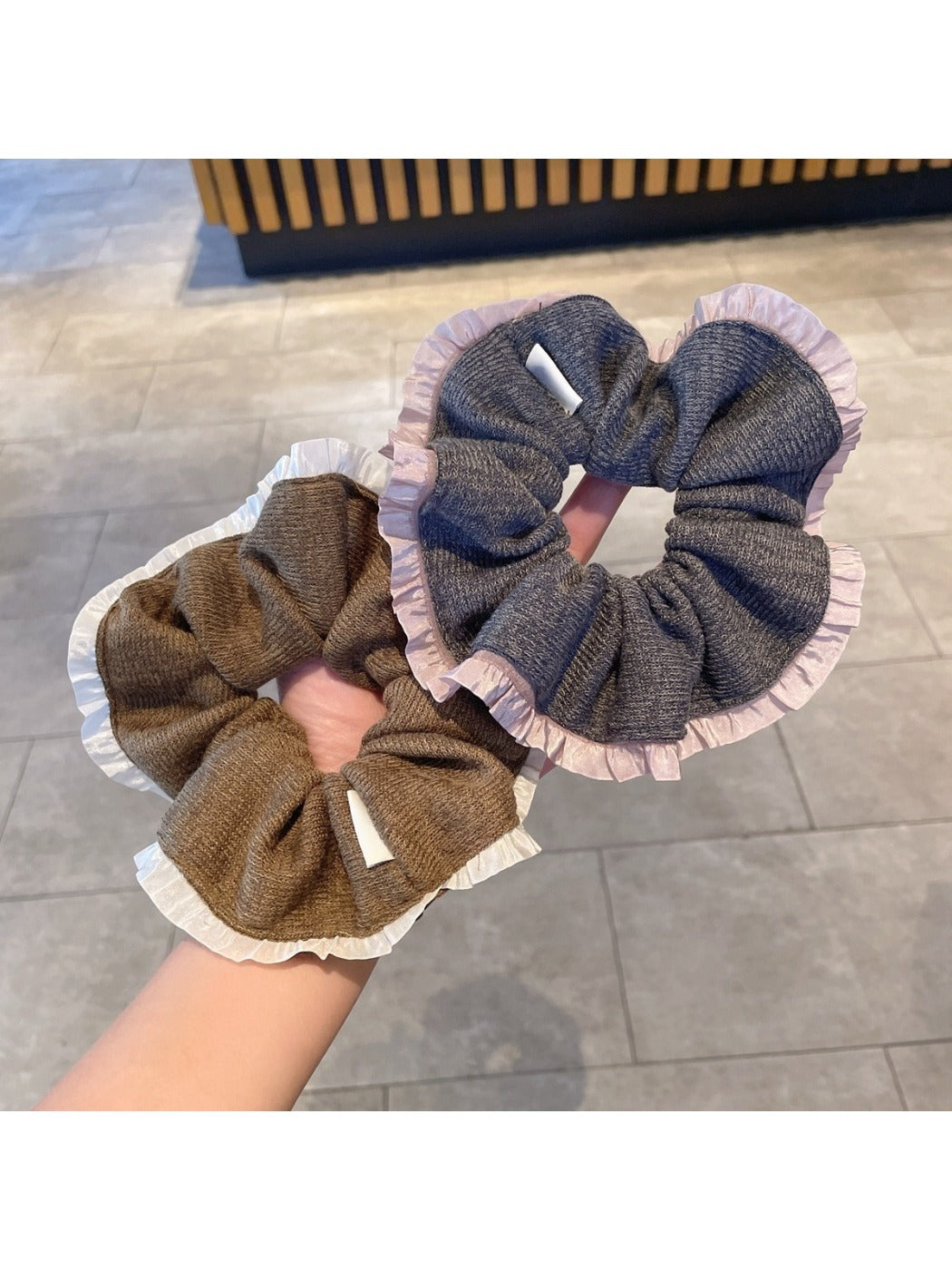 Gifty - Fall Winter Ruffle Pleat Scrunchies
