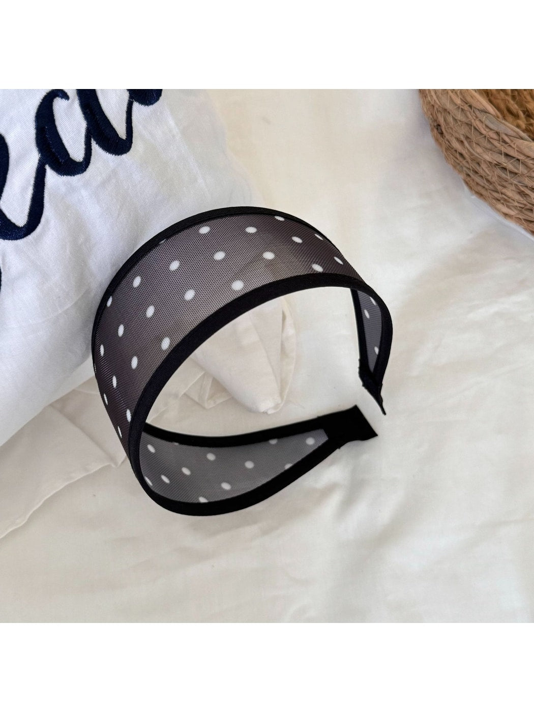 Gifty - Polka Dot Mesh Trim Geometric Pattern Headband