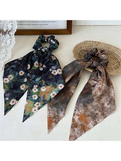 Gifty - Elegant Ink Hair Scrunchie