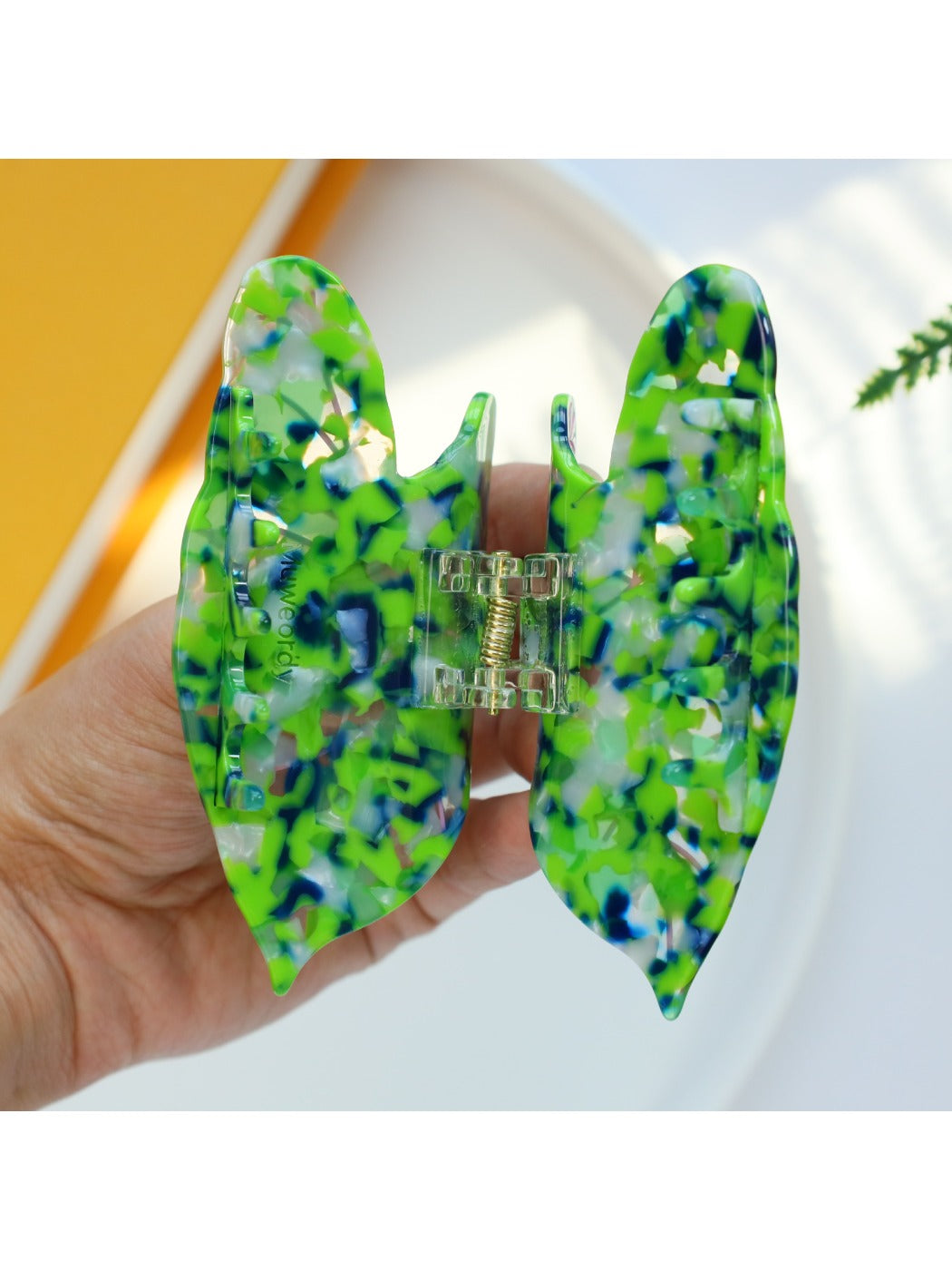 Beau - Acetate Leaf Hair Claw Clip