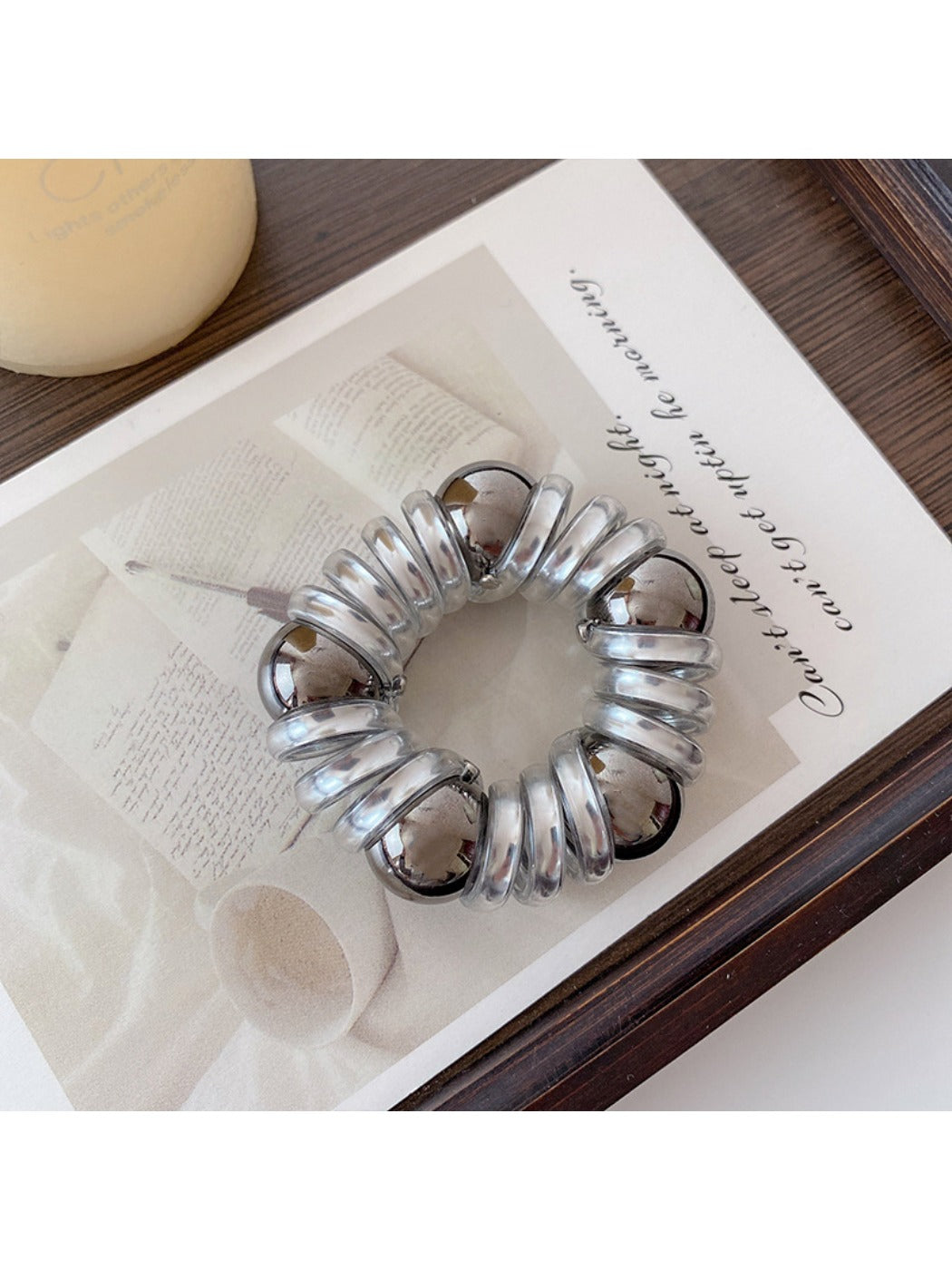 Gifty - Elegant Minimalist Thick Hair Tie
