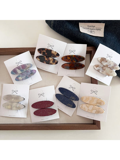 Beau - Vintage Inspired Oval Shaped Hair Clip