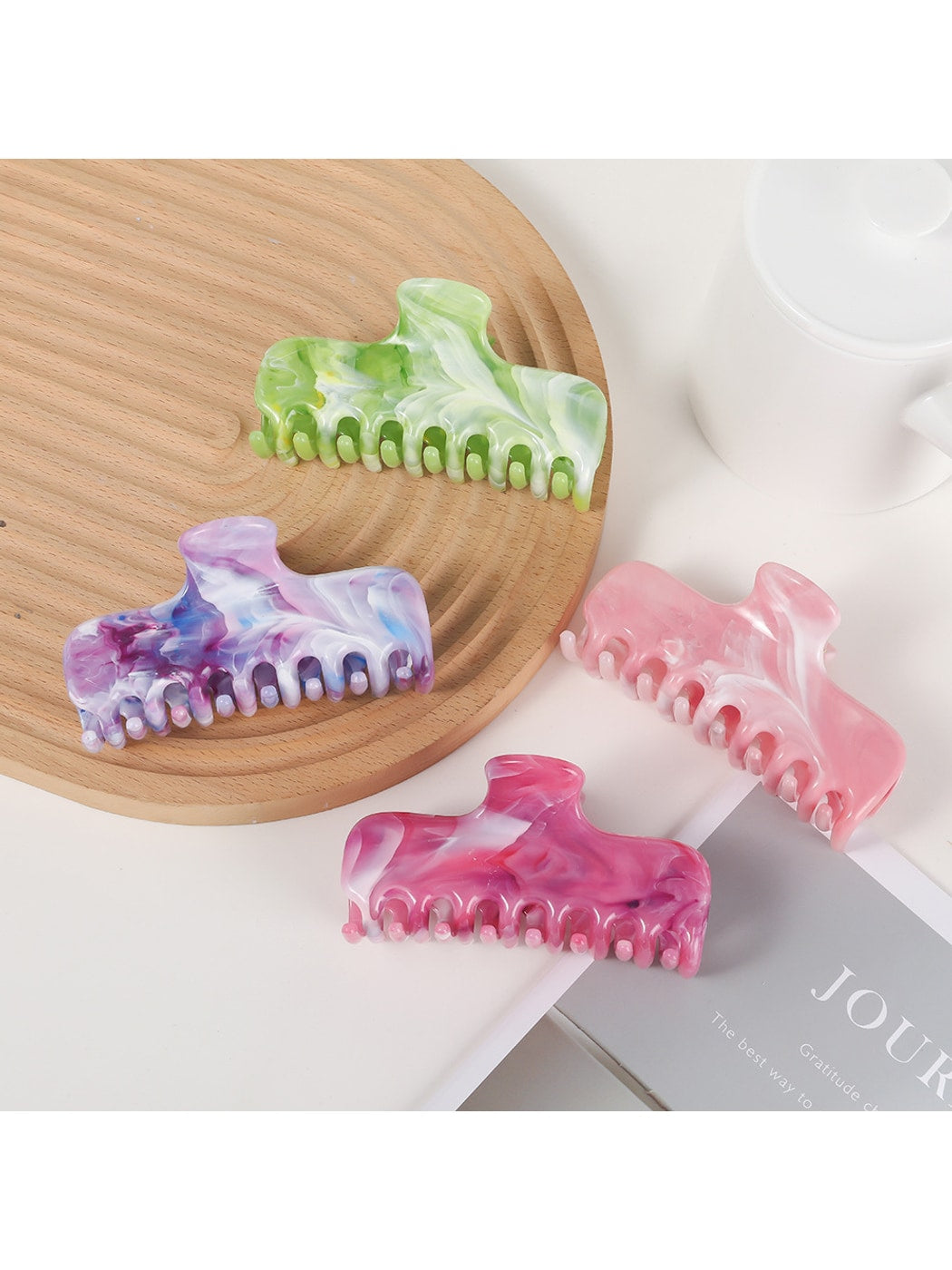 Beau - Marble Swirl Flat Plastic Hair Claw Clip