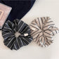 Gifty - Chic Minimalist Stripe Scrunchie