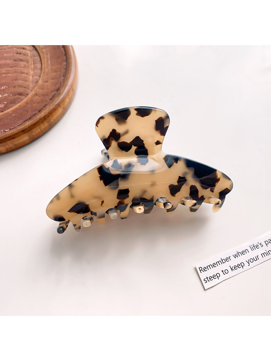 Beau - Minimalist Leopard Print Hair Clip