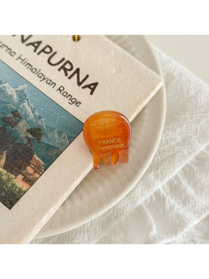 Beau - Mini Round Hair Claw Clip