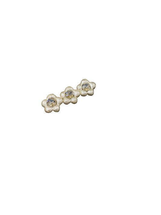 Beau - Alloy Floral Decorative Side Hair Clip