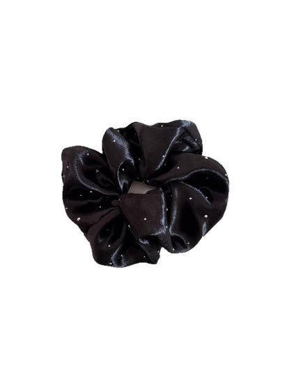Gifty - Elegant Satin Crinkle Scrunchie