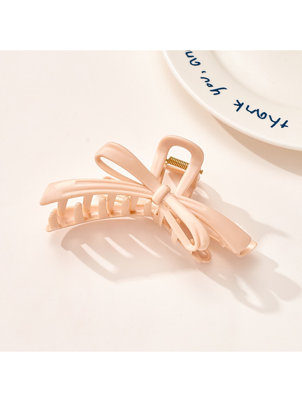 Beau - Curved Plastic Bow Hair Styling Claw Clip