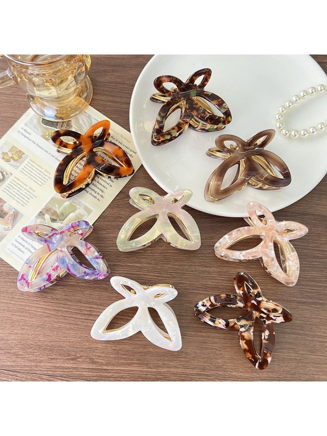 Beau - Sparkling Openwork Butterfly Hair Claw Clip