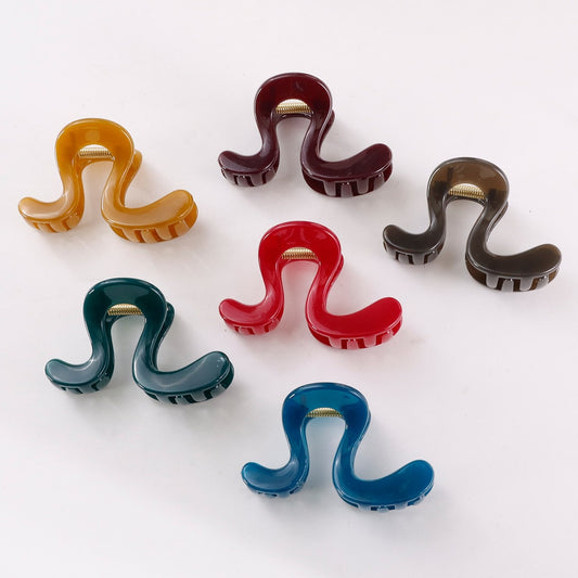 Beau - Elegant Geometric Fashion Solid Claw Clip