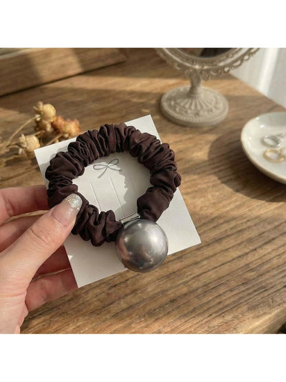 Gifty - Minimal Round Accent Polyester Scrunchie