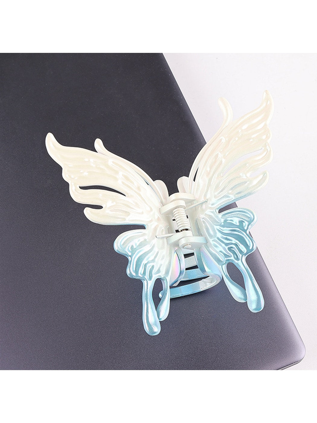 Beau - Gradient Butterfly Design Plastic Claw Clip