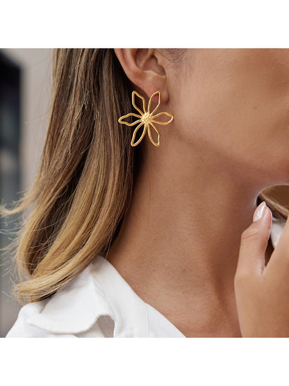 Earedge - Hibiscus Floral Motif Earrings
