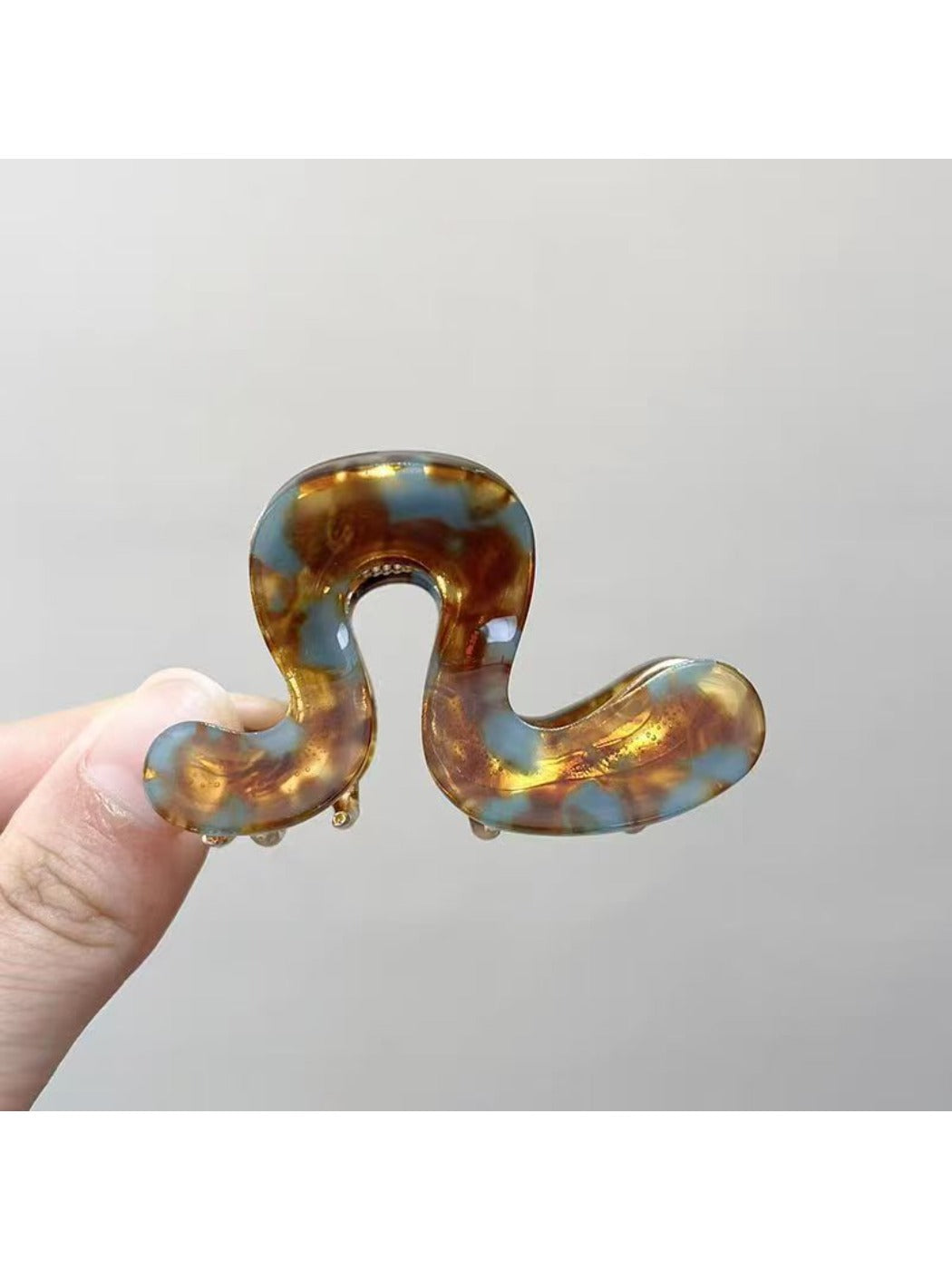 Beau - Chic Geometric Claw Clip