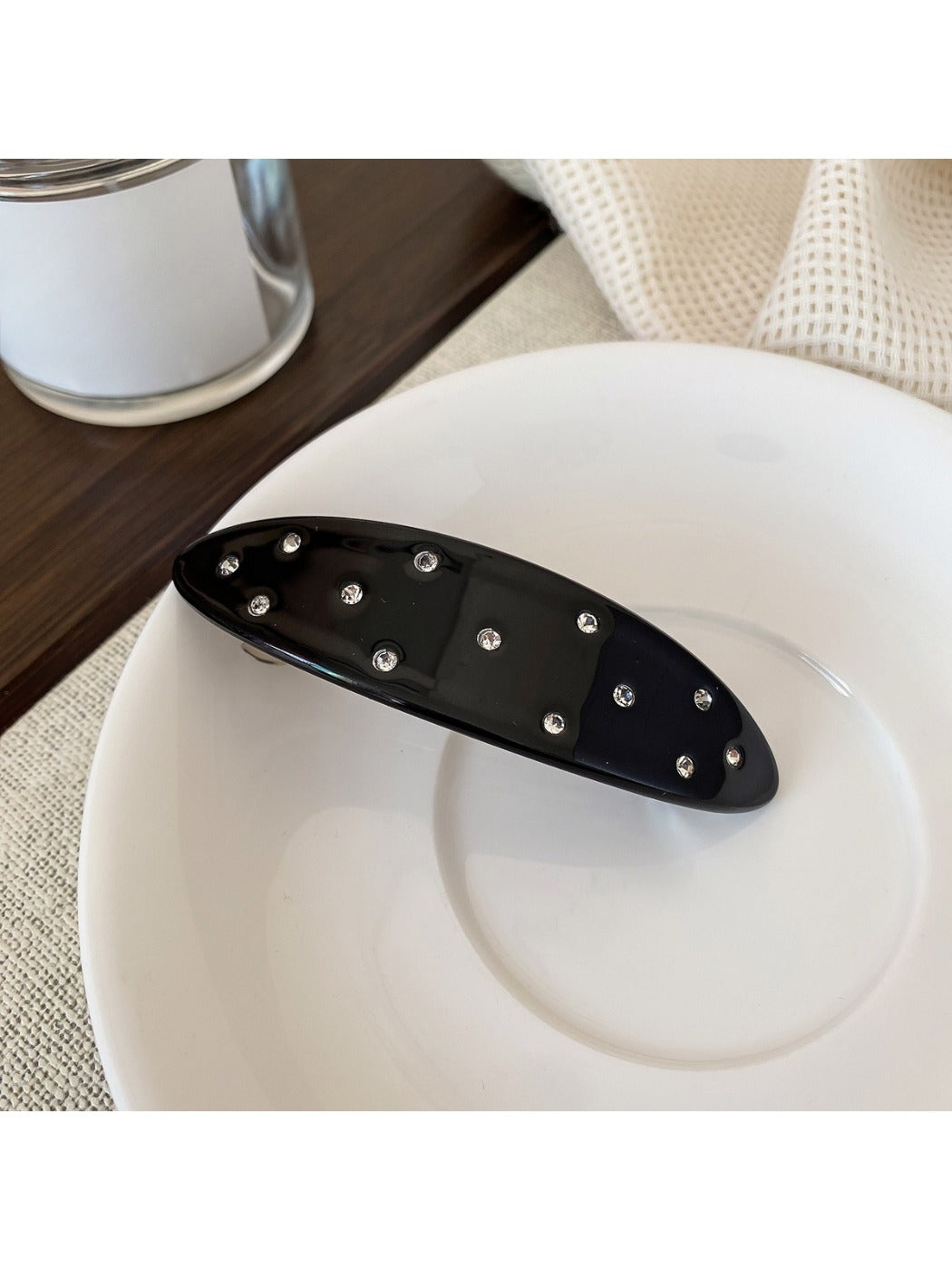 Beau - Vintage Oval Hair Clip