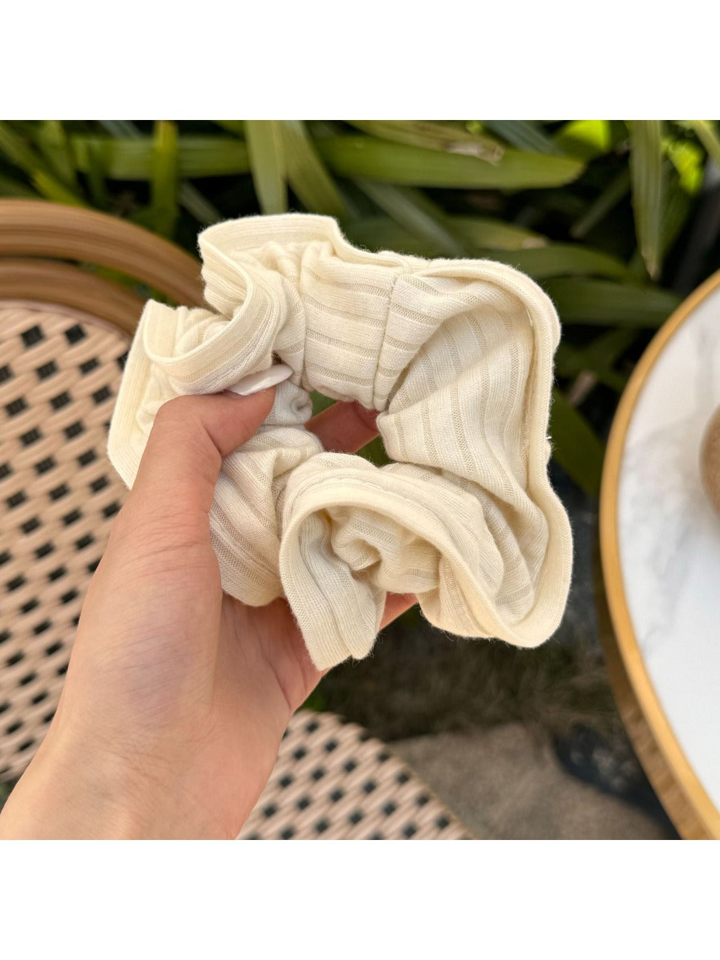 Gifty - Sweet Large Hair Ties for Women
